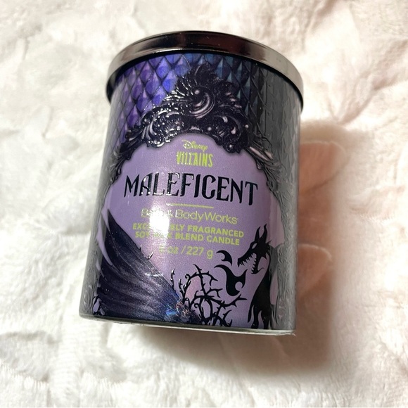 🖤NWT Disney Villains Maleficent Candle Bath & Body Works 8oz Single Wick - Picture 2 of 9